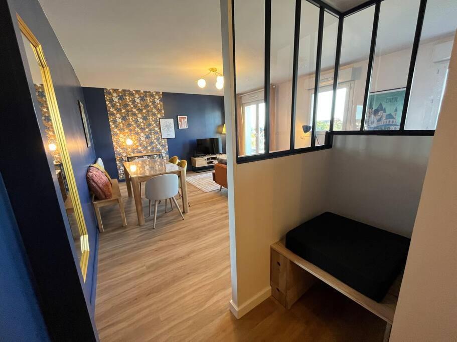カーンDahlia, Appt Cosy Avec Parking Et Balconアパートメント エクステリア 写真