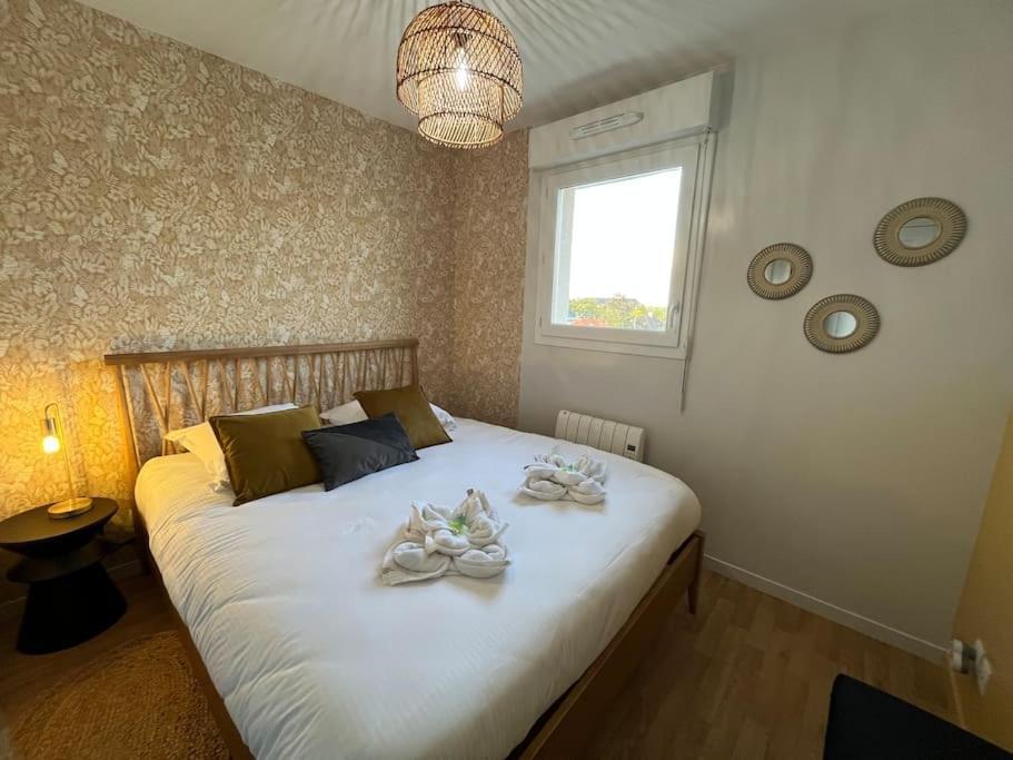 カーンDahlia, Appt Cosy Avec Parking Et Balconアパートメント エクステリア 写真